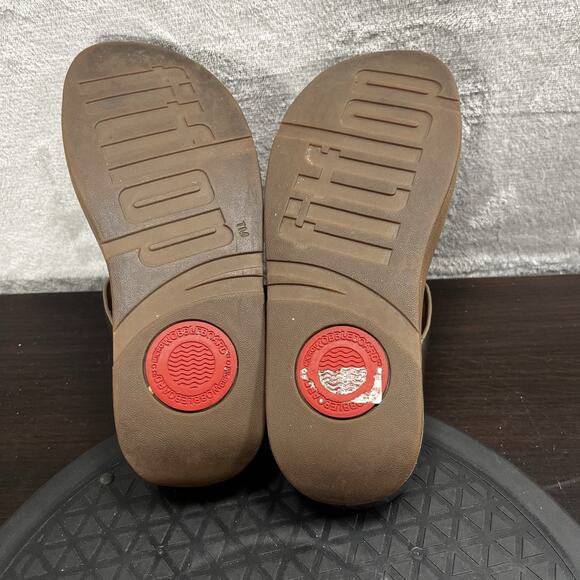 Fitflop Womens Size 6 Fino Toe-Post Flip Flops Bronze Glitter Studded Sandals - Picture 9 of 10